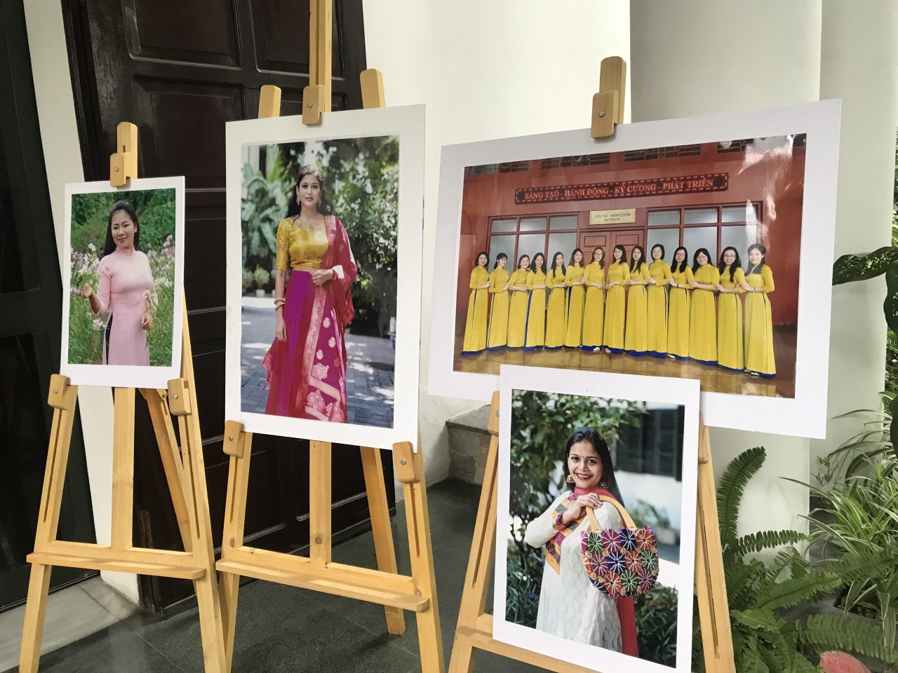 Trang phục truyền thống hai nước Việt Nam-Ấn Độ góp phần tăng cường tình hữu, sự hiểu biết lẫn nhau giữa nhân dân hai nước