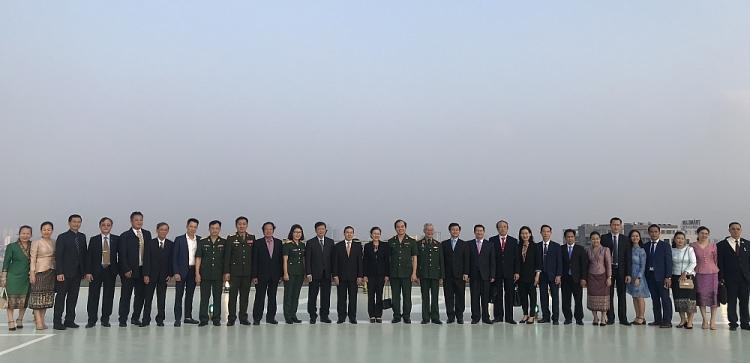 Gặp gỡ hữu nghị Việt Nam-Lào tại Binh đoàn 11: Ôn kỉ niệm, quyết tâm xây tiếp tình hữu nghị hai nước