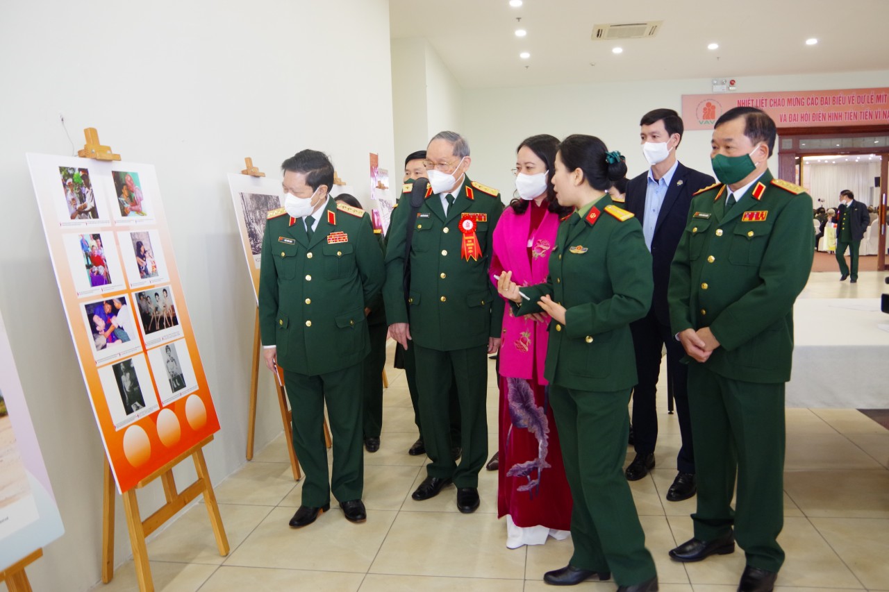 Hội Nạn nhân chất độc da cam Việt Nam đón nhận Huân chương Lao động hạng Ba