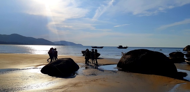 me man ngam bien ve hoang so loc binh o co do hue