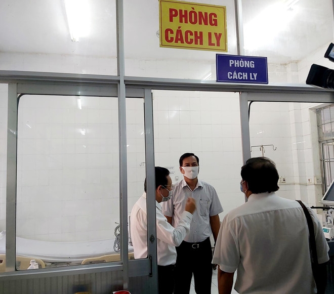 Tin tức trong ngày 4/3 mới nhất: Lý do bất ngờ hai đứa trẻ ngồi vắt vẻo trên mỏm đá ở Hà Giang tin tuc trong ngay 43 moi nhat ly do bat ngo hai dua tre ngoi vat veo tren mom da o ha giang