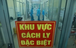 video canh sat italia dung truc thang giam sat nguoi bi cach ly vi covid 19