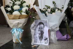 trung quoc to chuc tuong niem toan quoc cho nhung nguoi tu vong vi covid 19