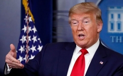 tong thong trump who co 30 ngay de cai thien truoc khi mat tai tro vinh vien