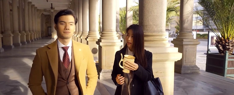 tinh yeu va tham vong tap 15 tue lam phat hien minh linh o trong phong cung nhau