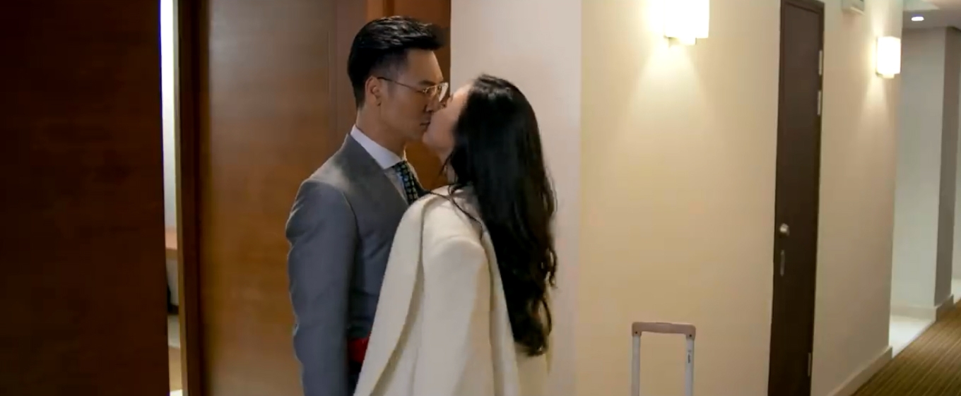 tinh yeu va tham vong tap 16 linh lo than phan gian diep bi ca the gioi quay lung