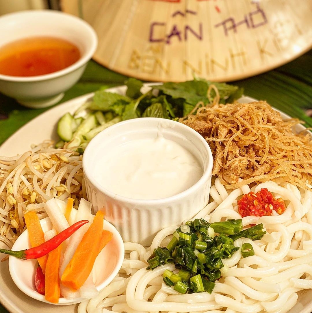 loat mon ngon mien tay o tphcm hap dan cac tin do am thuc