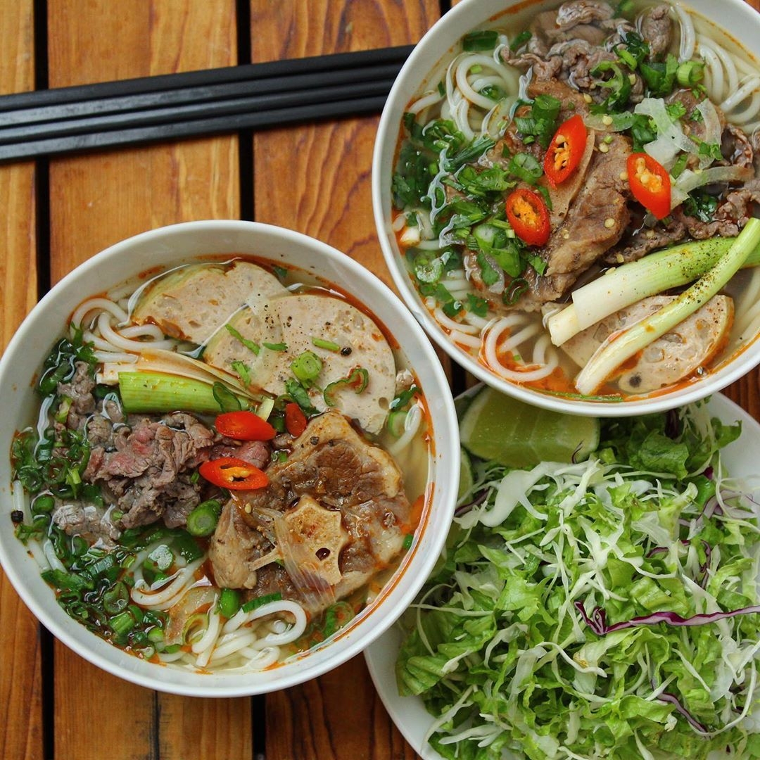 am thuc hue net rieng doc dao cua nguoi viet khien thuc khach say dam quen loi ve