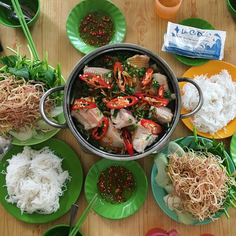 oc huong sot trung muoi va cac mon hai san ngon khi vi vu den vung tau