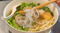 kham pha trang an chinh phuc lung cu va loat trai nghiem du lich khien khach tay an tuong