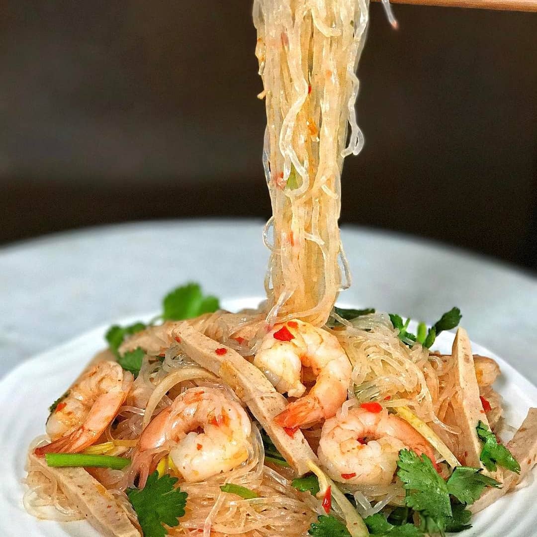 co dac san gi trong mam co cua nguoi dan binh lieu moi khi hoi hoa so den