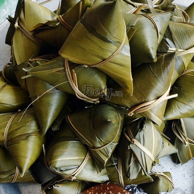 co dac san gi trong mam co cua nguoi dan binh lieu moi khi hoi hoa so den