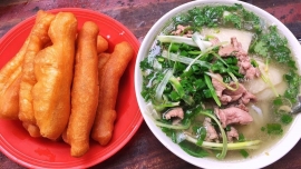 Hà Nội, Huế, TP.HCM - thiên đường ẩm thực ở Việt Nam với nhiều đặc sản hút khách du lịch