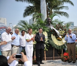 virgilio caballero song hay chet deu huong ve xu viet