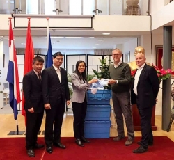 nguoi viet tai ucraina quyen gop hon 100000 griv ho tro nan nhan vu hoa hoan odessa