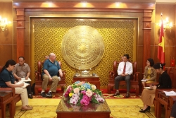 npa renew giup quang tri khac phuc hau qua bom min chien tranh