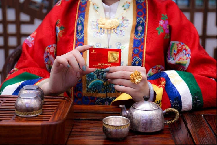 Mãn nhãn với vàng miếng 1 chỉ có hình ấn Triều Trần cho tháng tài lộc