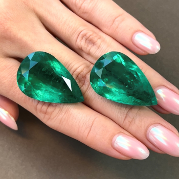 nhan mo cua hang moi tai singapore da jewellery chao ban bo suu tap ngoc luc bao colombia