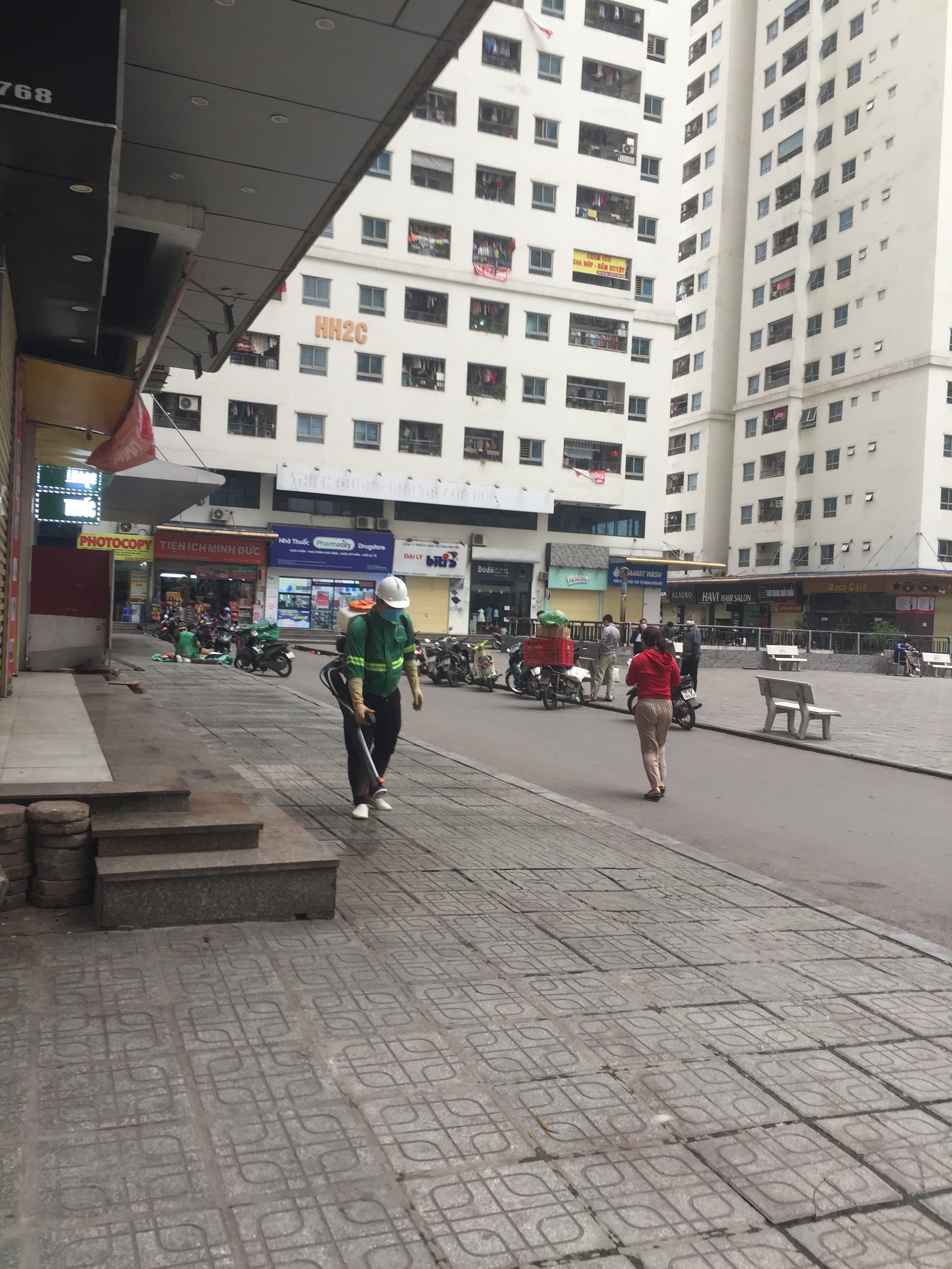 chung cu van dan o ha noi im ang vi covid 19