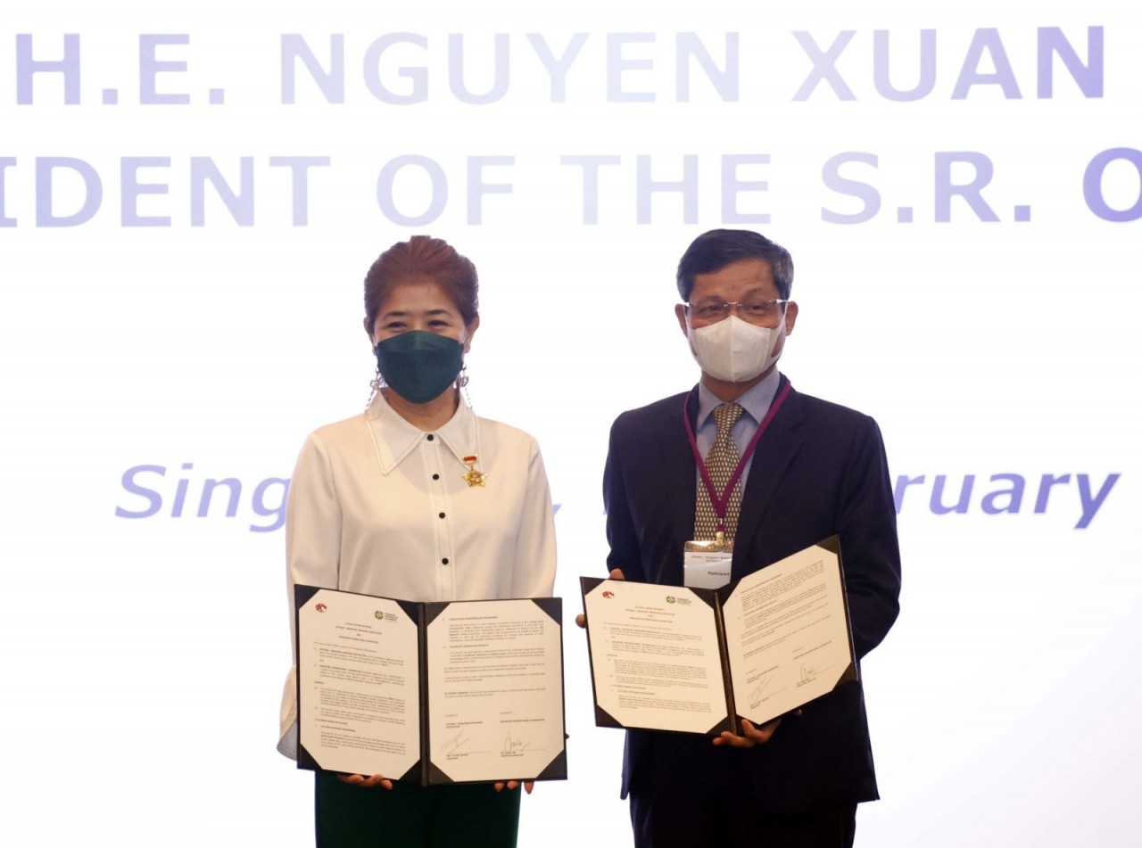 Hội Hữu nghị Việt Nam – Singapore ký kết Bản ghi nhớ với SMF và Ý định thư với SIF