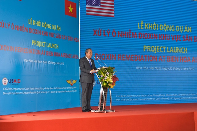 my va viet nam khoi dong du an xu ly dioxin tai san bay bien hoa