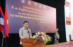 truong trung cap luat dong hoi nuoi duong uoc mo cua luu hoc sinh lao
