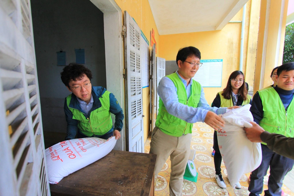 hanh trinh 5 nam day nhiet huyet cua truong dai dien gni tai viet nam