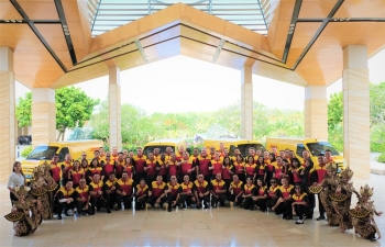 DHL Express sử dụng 24 xe tải điện cho giao hàng chặng cuối ở Jakarta và Bandung (Indonesia)