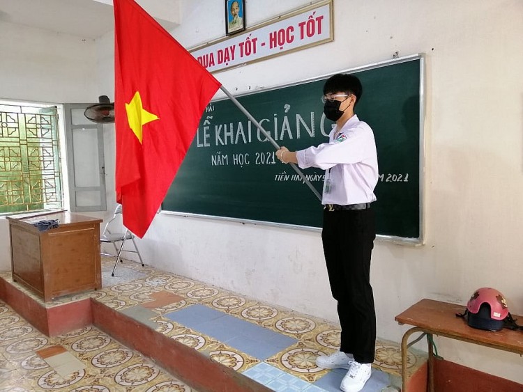 Nhiều hình thức khai giảng trực tiếp ở những vùng xanh