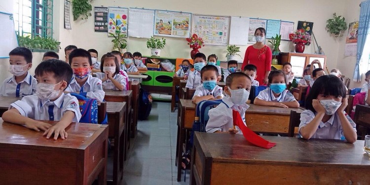 Nhiều hình thức khai giảng trực tiếp ở những vùng xanh