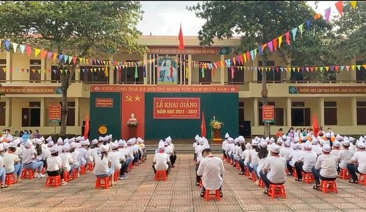 Nhiều hình thức khai giảng trực tiếp ở những vùng xanh