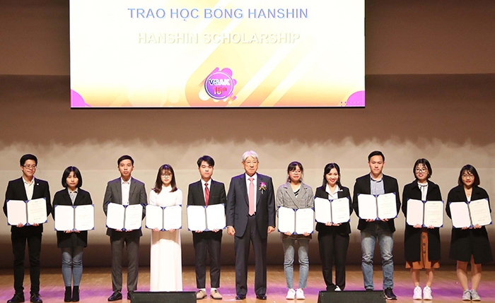 hon 1000 sinh vien tham gia ngay hoi sinh vien viet nam tai han quoc lan thu 15