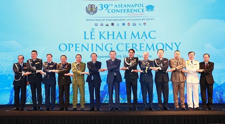 Hợp tác trong đấu tranh phòng, chống tội phạm mua bán người khu vực ASEAN