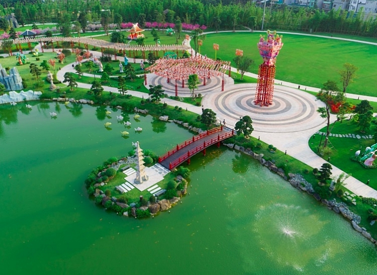 Vinhomes là doanh nghiệp bất động sản duy nhất được Forbes vinh danh Top 5 Thương hiệu dẫn đầu Việt Nam