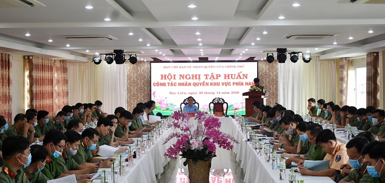 Toàn cảnh Hội nghị.