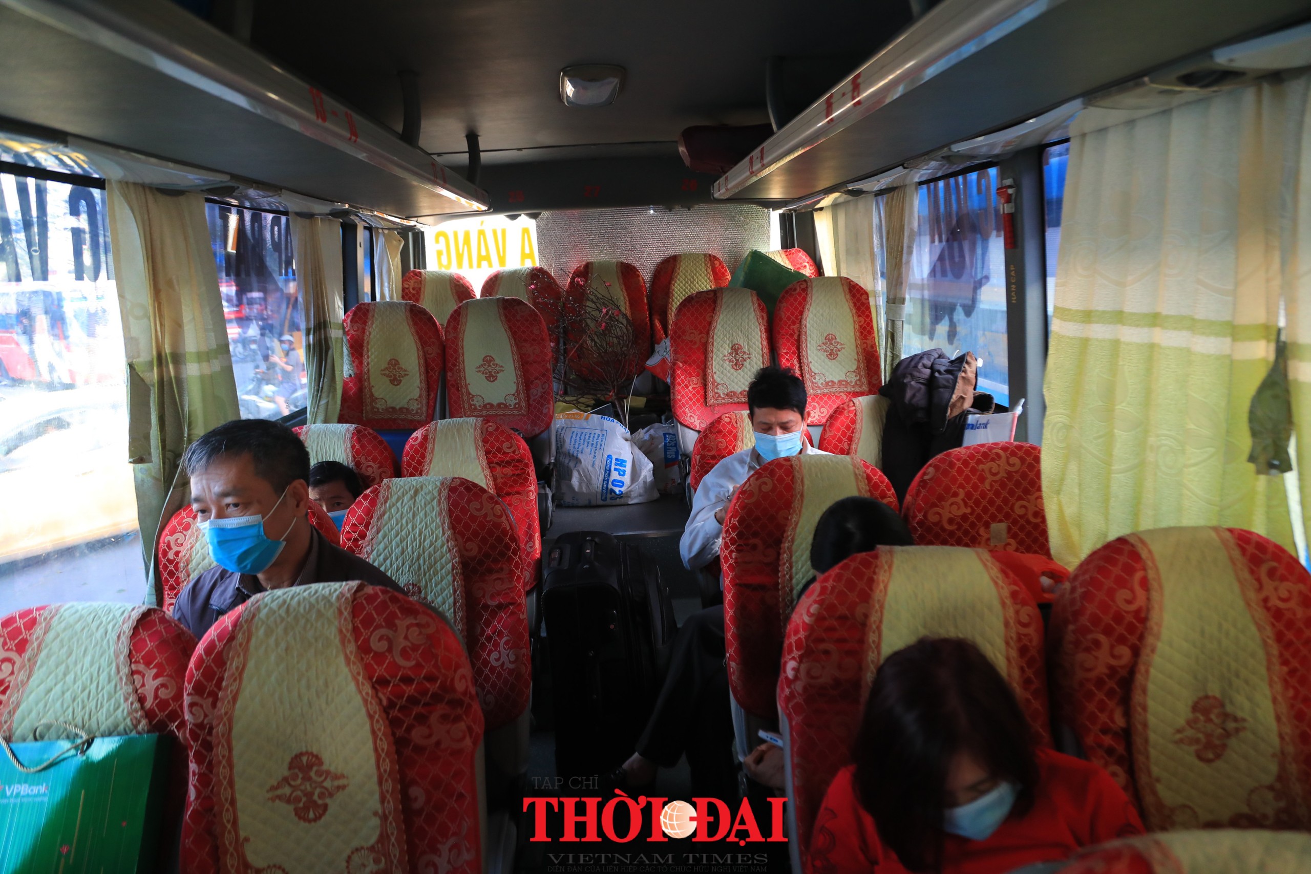 Bến xe Hà Nội vắng vẻ đìu hiu những ngày cuối năm