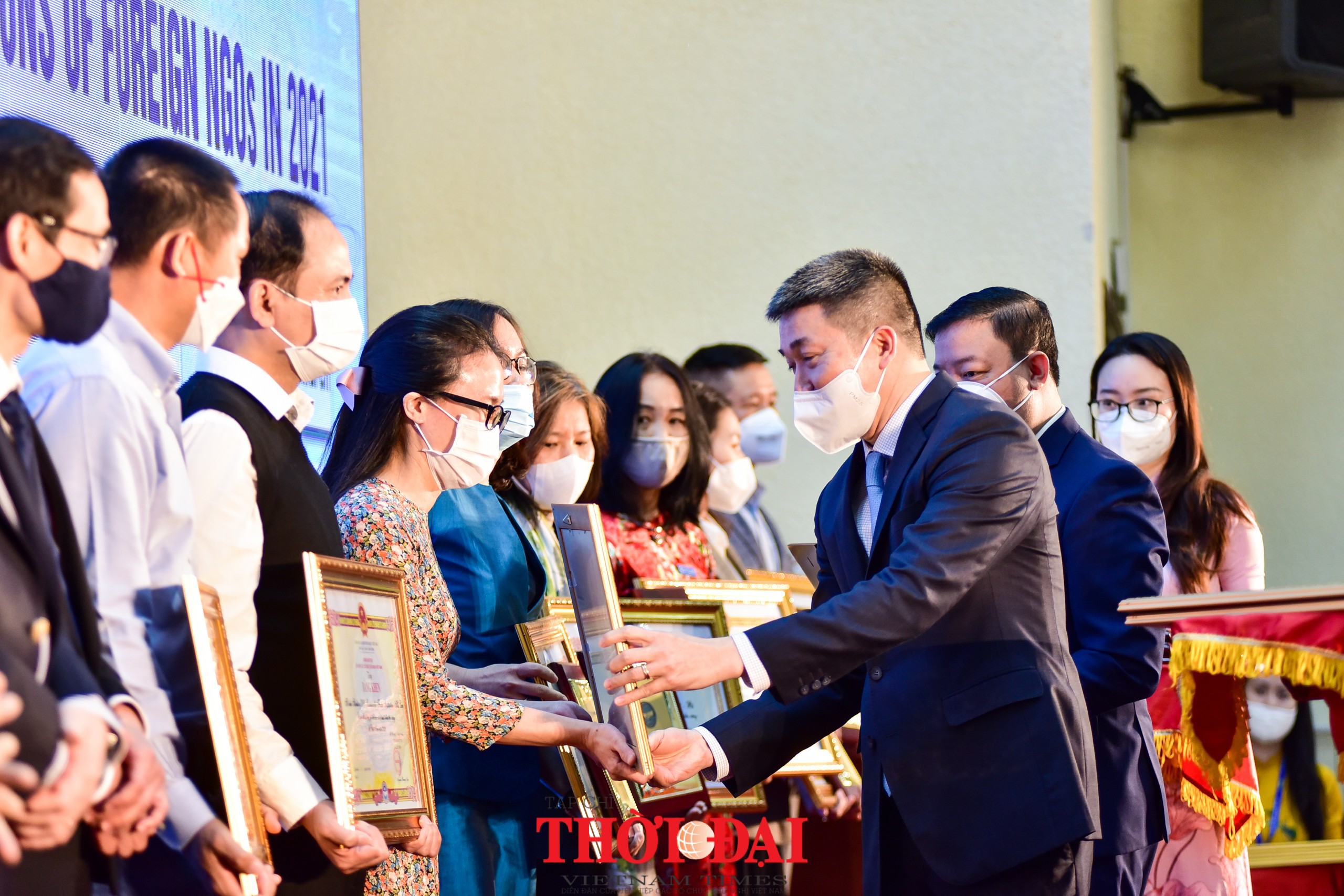 VUFO tặng bằng khen cho 49 tổ chức PCPNN hoạt động nổi bật trong năm 2021