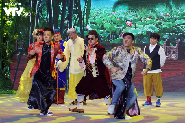 he lo hinh anh dau tien cua gap nhau cuoi nam 2020 thay the tao quan