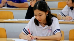 thi sinh lop 10 tai ha noi duoc dang ky du tuyen vao 2 truong