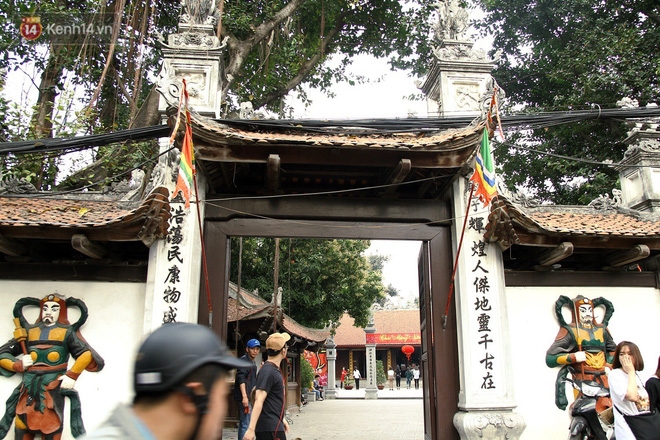 kinh nghiem di chua tet chua ha cau gi cach sam le di chua