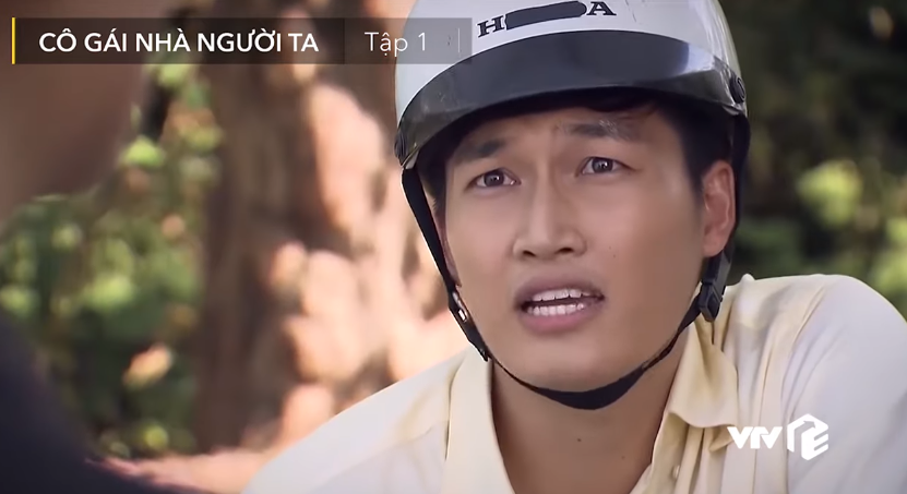 Cô gái nhà người ta tập 1: Viễn tỏ tình bằng... gà ngậm hoa hồng co gai nha nguoi ta tap 1 vien to tinh bang ga ngam hoa hong khoa bi bo tut quan danh