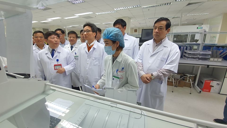 bo y te 3 nguoi viet nam tro ve tu vu han nhiem virus corona