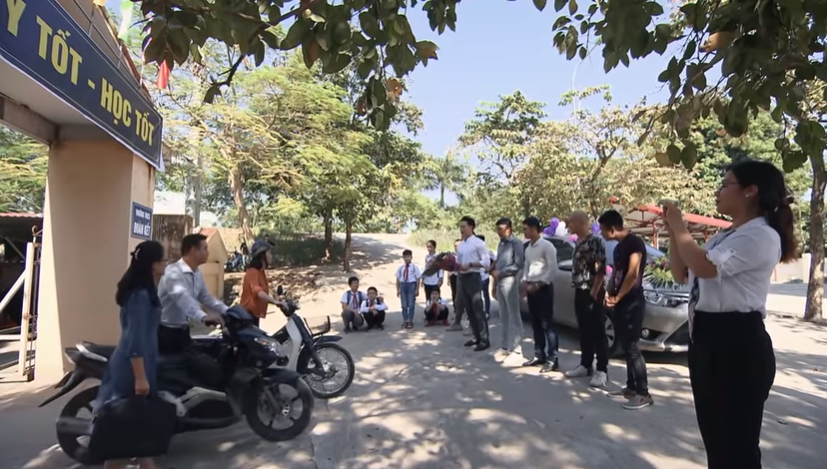 Cô gái nhà người ta tập 12: Đen như Khoa, yêu cô chị nhưng sập bẫy cô em co gai nha nguoi ta tap 12 den nhu khoa yeu co chi nhung sap bay co em