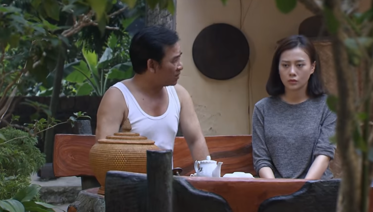 co gai nha nguoi ta tap 13 lo clip nong voi dao khoa mat ca nguoi yeu va ban than