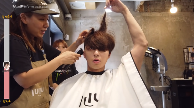 Park Seo Joon “mếu máo” xuống tóc ở hậu trường phim Tầng lớp Itaewon park seo joon meu mao xuong toc o hau truong phim tang lop itaewon