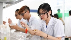 Bộ Y tế: Phòng Covid-19, sinh viên trường y dược trở lại trường từ 2/3