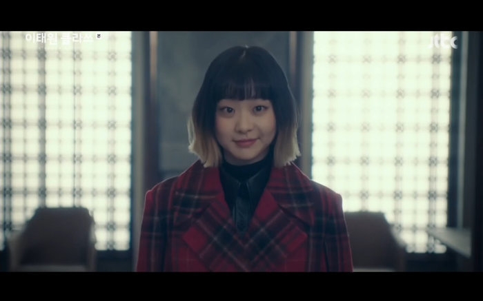 itaewon class tap 8 up mo ve than phan cua son yi seo khien fan lo so