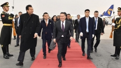 chuyen du hoc sinh han o khu cach ly com phuc vu tan tinh du 3 bua neu chan thi tap the duc