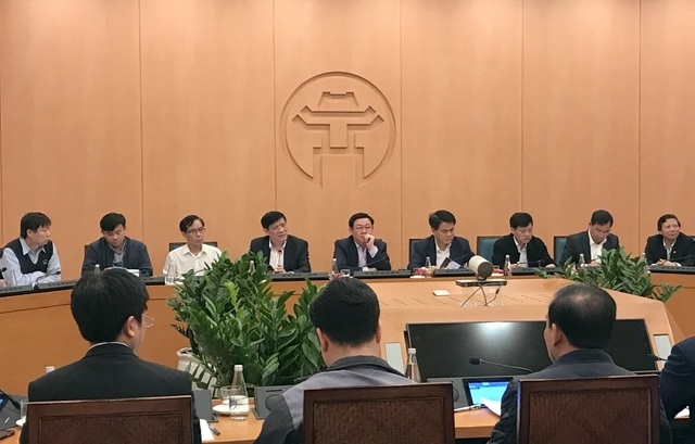 ha noi truy tim 27 hanh khach cung chuyen bay voi nu benh nhan covid 19