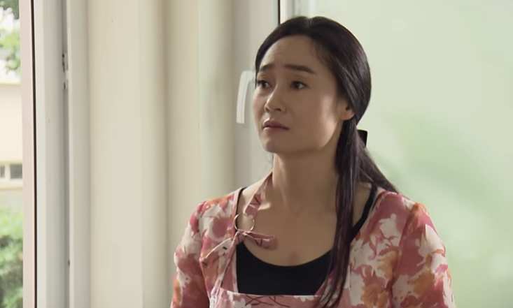 dung bat em phai quen tap 1 em gai mua tro ve gia dinh luan ngan bat dau song gio